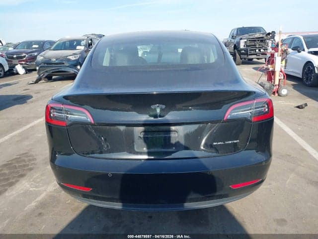 2018 TESLA MODEL 3 LONG RANGE/PERFORMANCE 15