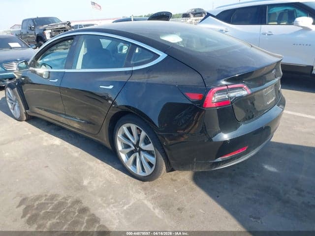 2018 TESLA MODEL 3 LONG RANGE/PERFORMANCE 3