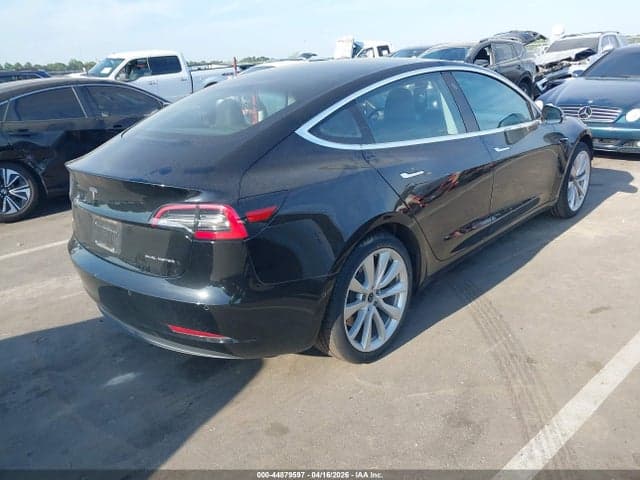 2018 TESLA MODEL 3 LONG RANGE/PERFORMANCE 4