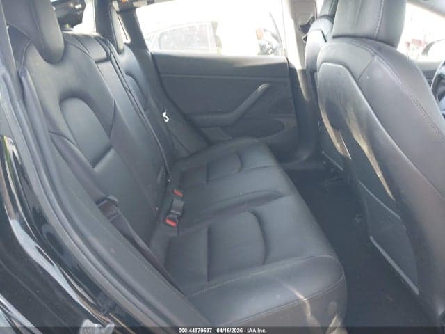2018 TESLA MODEL 3 LONG RANGE/PERFORMANCE 8