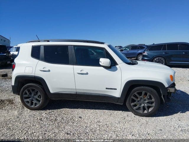 2017 JEEP RENEGADE ALTITUDE FWD 14