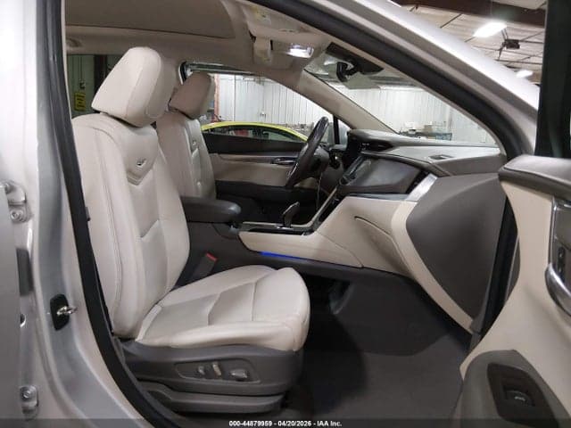 2017 CADILLAC XT5 LUXURY 5