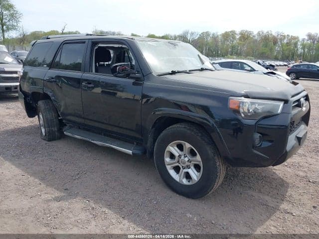 2021 TOYOTA 4RUNNER SR5 - 1