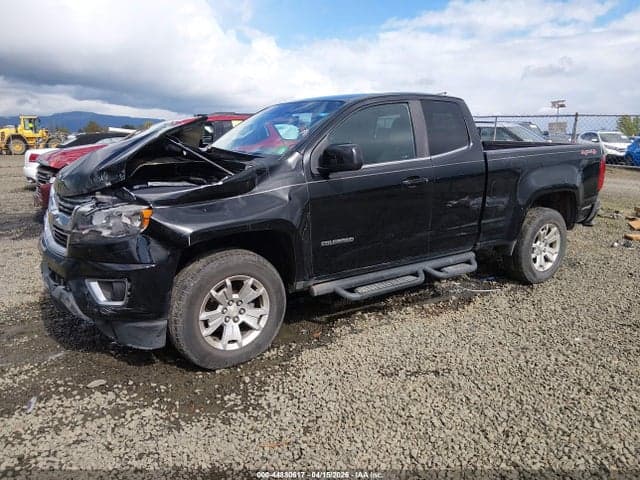 2017 CHEVROLET COLORADO LT 2