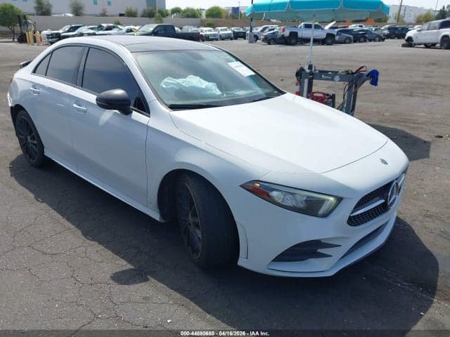 2020 MERCEDES-BENZ A 220