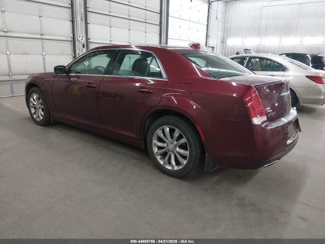2017 CHRYSLER 300 LIMITED AWD 3