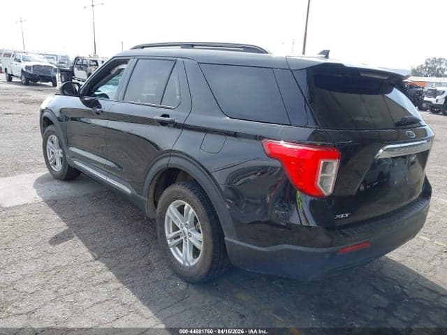 2023 FORD EXPLORER XLT 3
