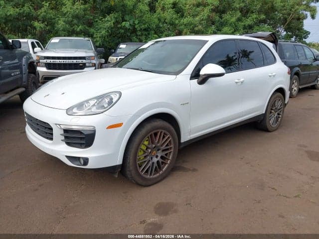 2017 PORSCHE CAYENNE E-HYBRID 2