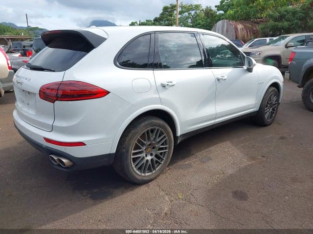 2017 PORSCHE CAYENNE E-HYBRID 4