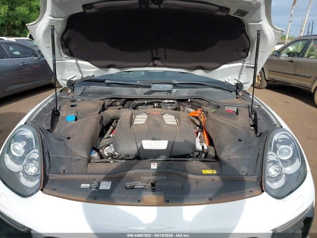 2017 PORSCHE CAYENNE E-HYBRID 10