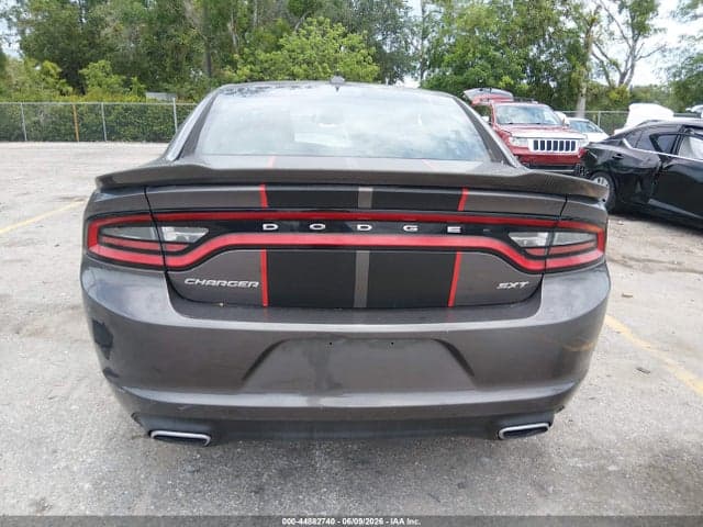 2017 DODGE CHARGER SXT RWD 16