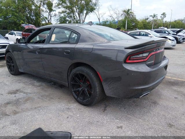 2017 DODGE CHARGER SXT RWD 3