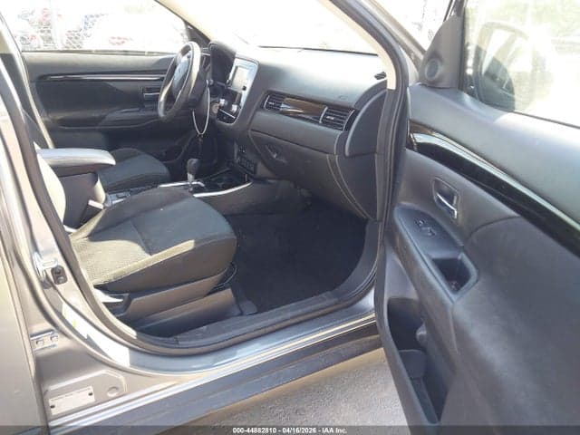 2020 MITSUBISHI OUTLANDER ES 2.4 5