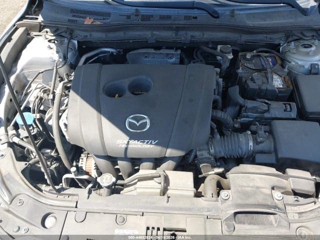 2018 MAZDA MAZDA3 TOURING 10