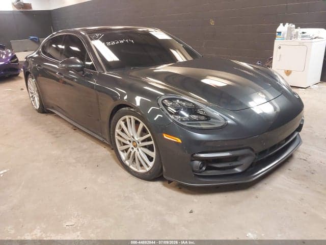2022 PORSCHE PANAMERA 4/4 1