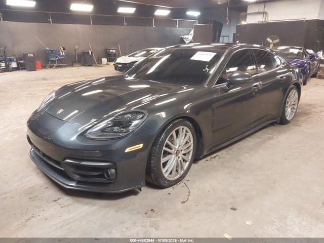 2022 PORSCHE PANAMERA 4/4 2