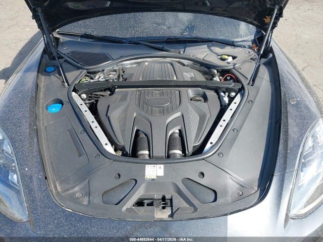 2022 PORSCHE PANAMERA 4/4 10