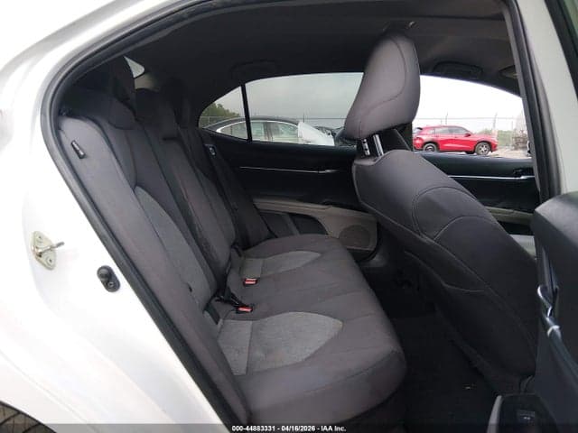 2020 TOYOTA CAMRY LE HYBRID 8