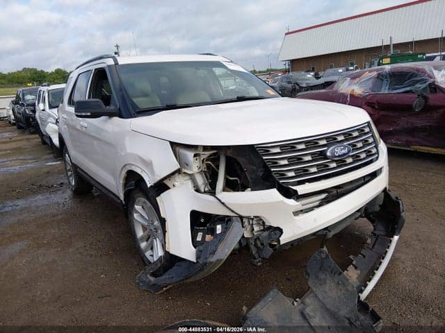 2017 FORD EXPLORER XLT 1