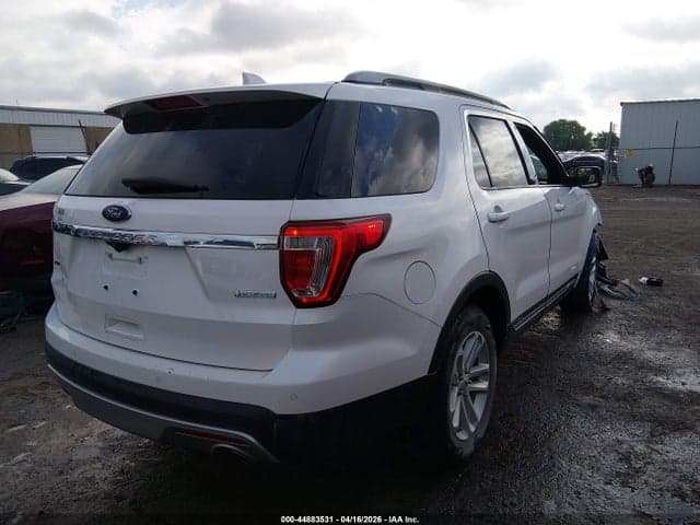 2017 FORD EXPLORER XLT 4