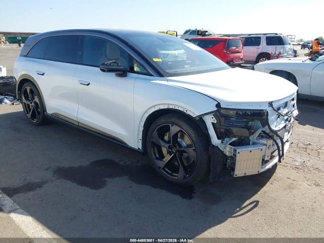 2026 LUCID GRAVITY GRAND TOURING