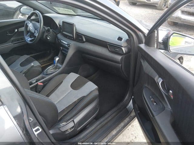 2020 HYUNDAI VELOSTER 2.0 5