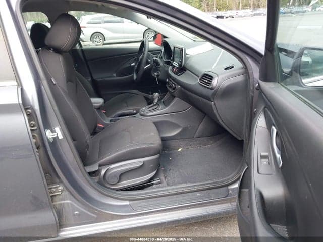 2019 HYUNDAI ELANTRA GT 5
