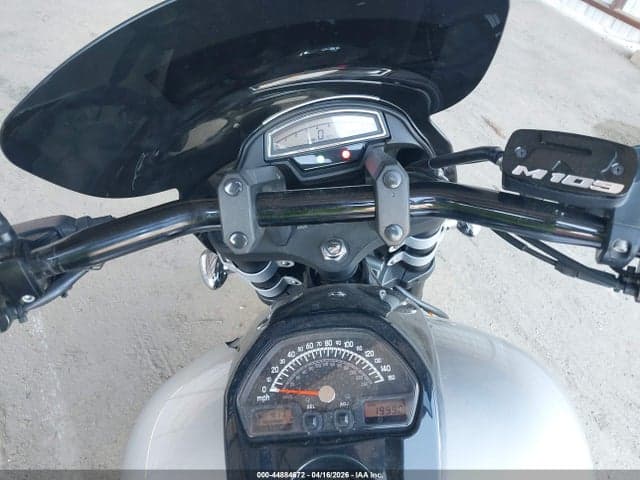 2018 SUZUKI VZR1800 14