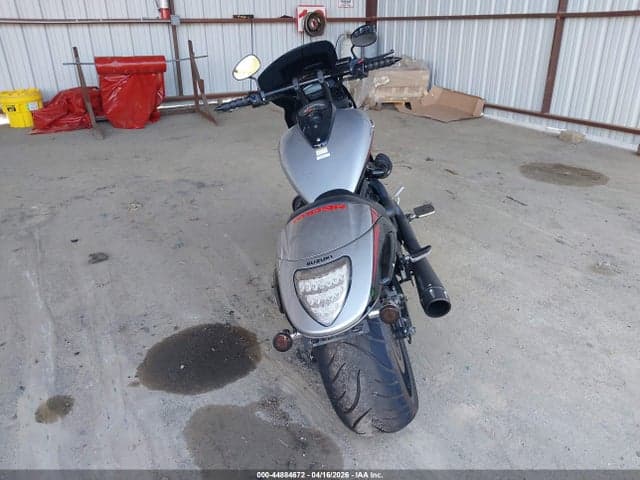 2018 SUZUKI VZR1800 6