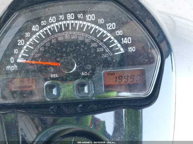 2018 SUZUKI VZR1800 7