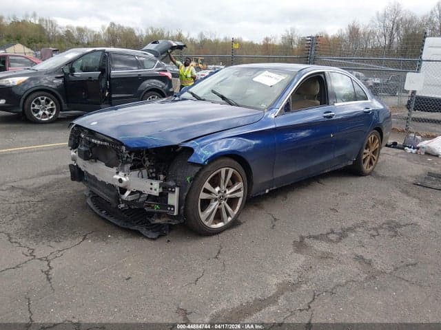 2018 MERCEDES-BENZ C 300 2