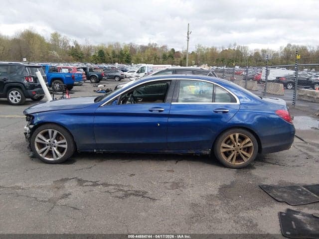 2018 MERCEDES-BENZ C 300 14