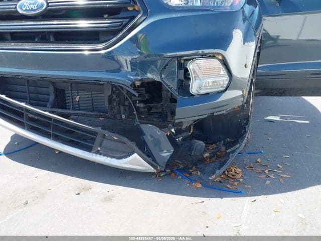 2019 FORD ESCAPE SEL 17