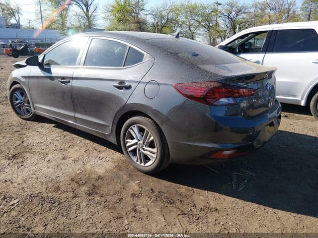 2020 HYUNDAI ELANTRA SEL 3