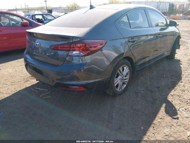 2020 HYUNDAI ELANTRA SEL 4