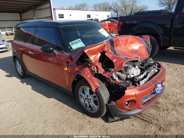 2013 MINI CLUBMAN COOPER