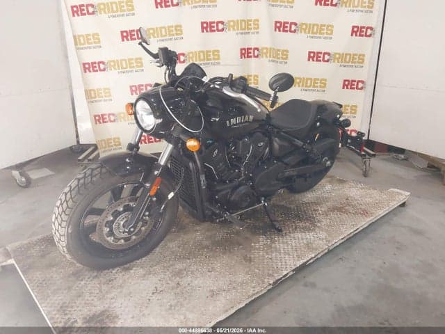 2025 INDIAN MOTORCYCLE CO. SCOUT BOBBER 2