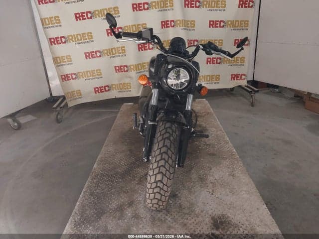 2025 INDIAN MOTORCYCLE CO. SCOUT BOBBER 5