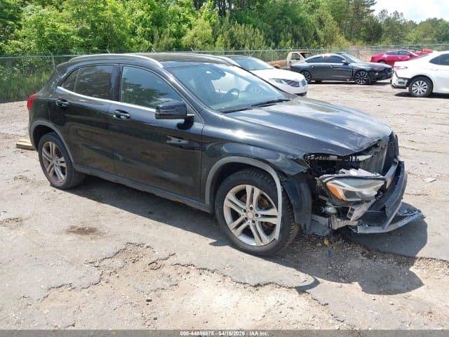 2017 MERCEDES-BENZ GLA 250 - 1