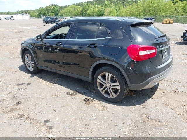 2017 MERCEDES-BENZ GLA 250 3