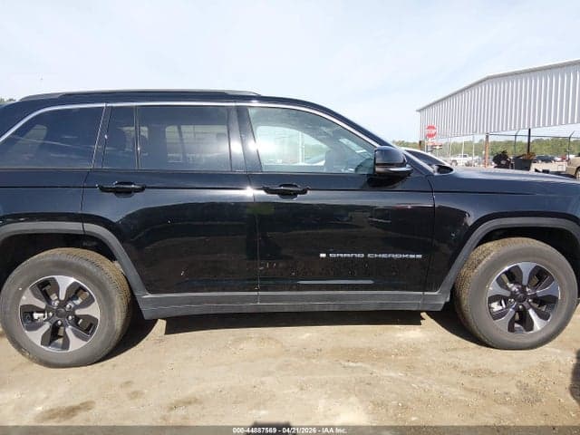 2024 JEEP GRAND CHEROKEE 4XE 13