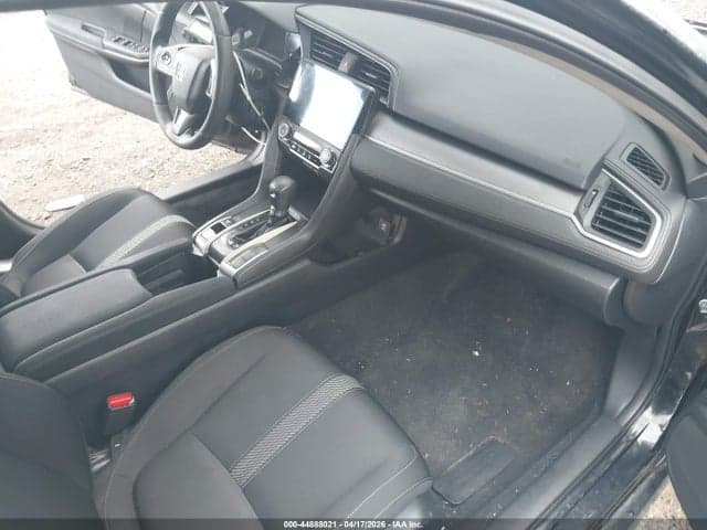 2017 HONDA CIVIC LX 5