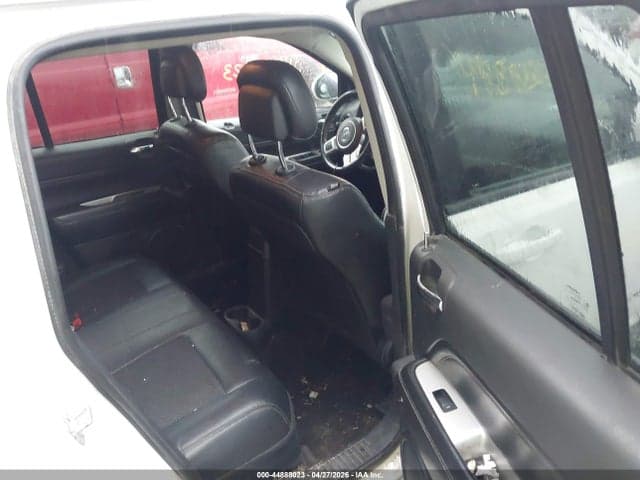 2017 JEEP COMPASS LATITUDE 4X4 8