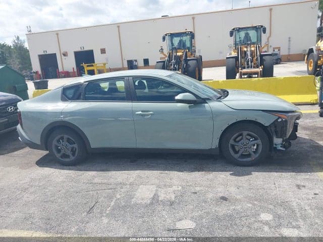 2026 KIA K4 LXS 13