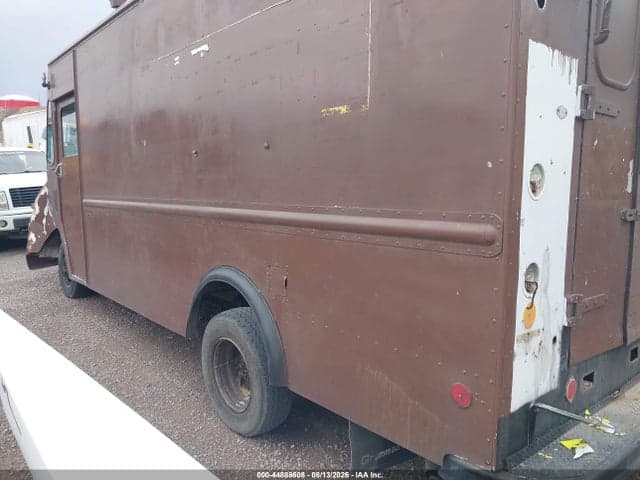 1981 GMC FORWARD CONTROL CHASSIS P3500 3