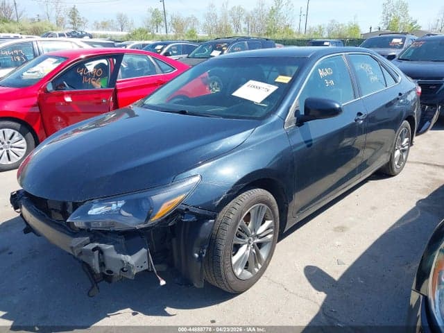 2017 TOYOTA CAMRY SE 2