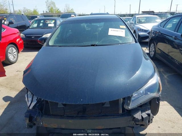 2017 TOYOTA CAMRY SE 13