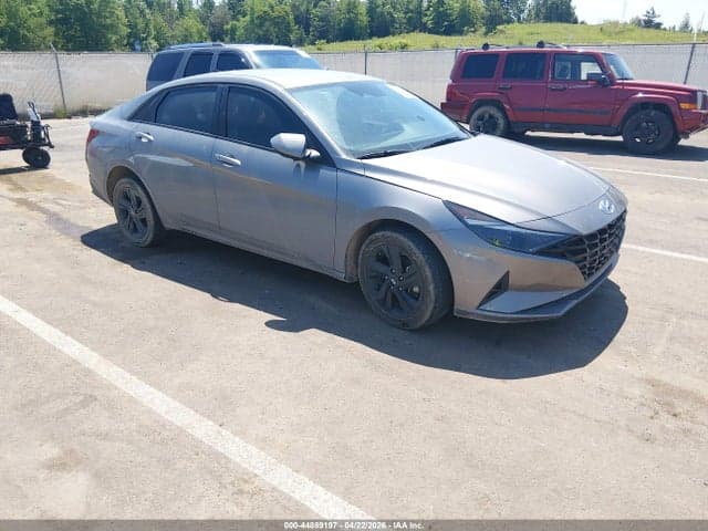 2022 HYUNDAI ELANTRA SEL 1
