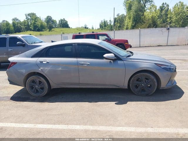 2022 HYUNDAI ELANTRA SEL 13