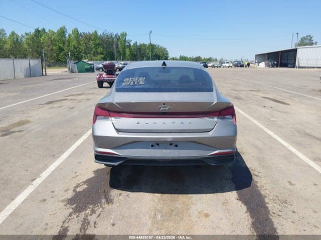 2022 HYUNDAI ELANTRA SEL 16